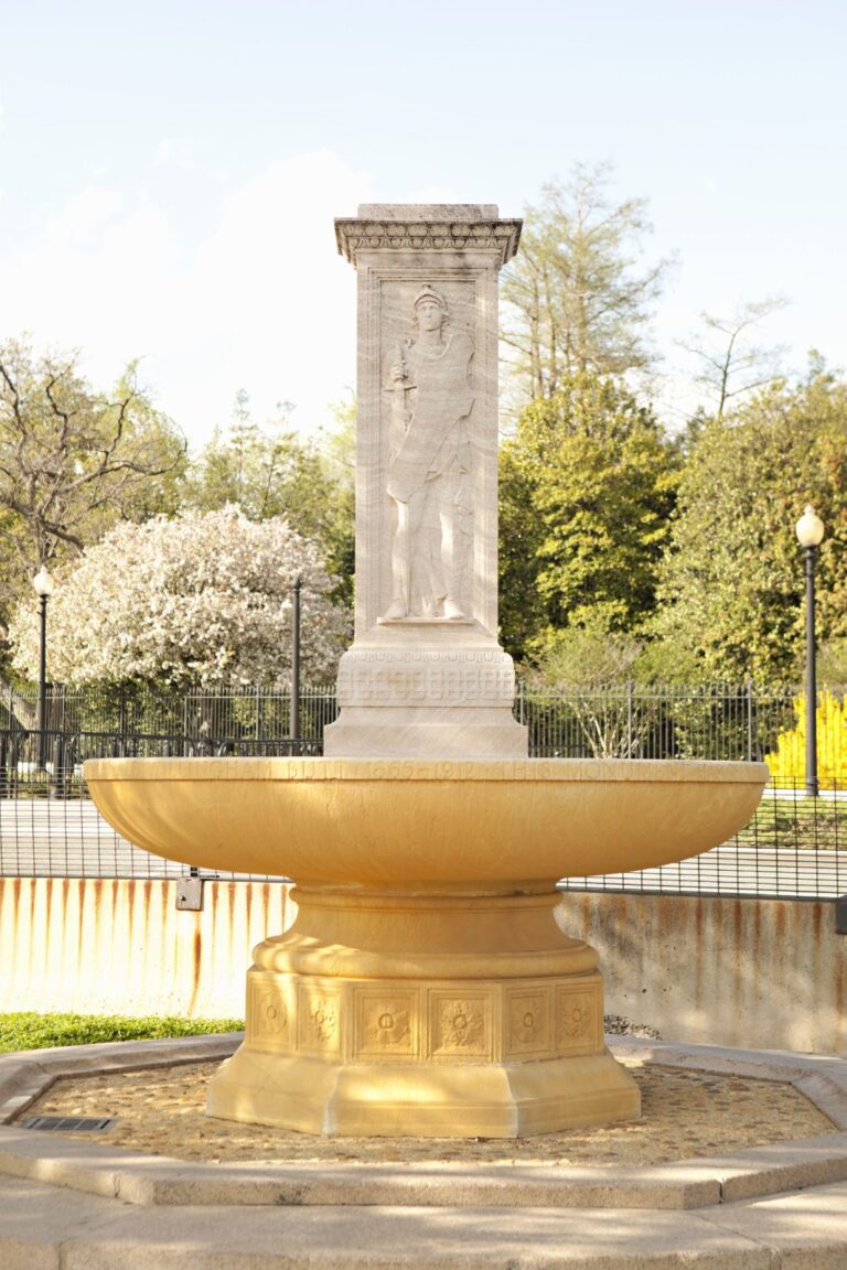 Millet-Butt Memorial Fountain